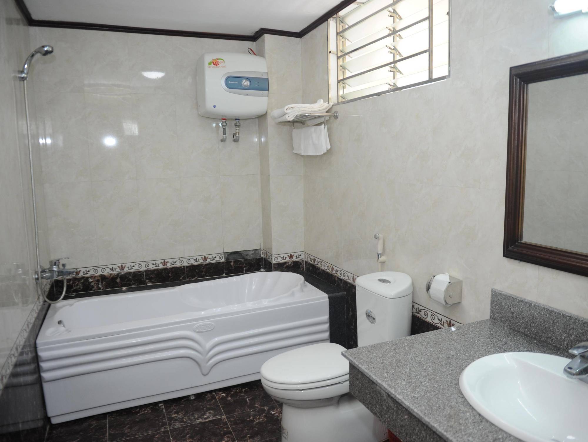 Hoa Phuong Hotel Hải Phòng Extérieur photo